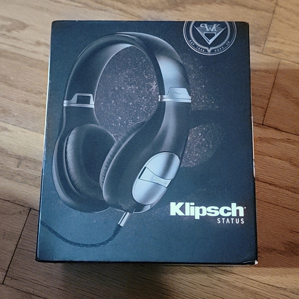 Klipsch Status Headphones